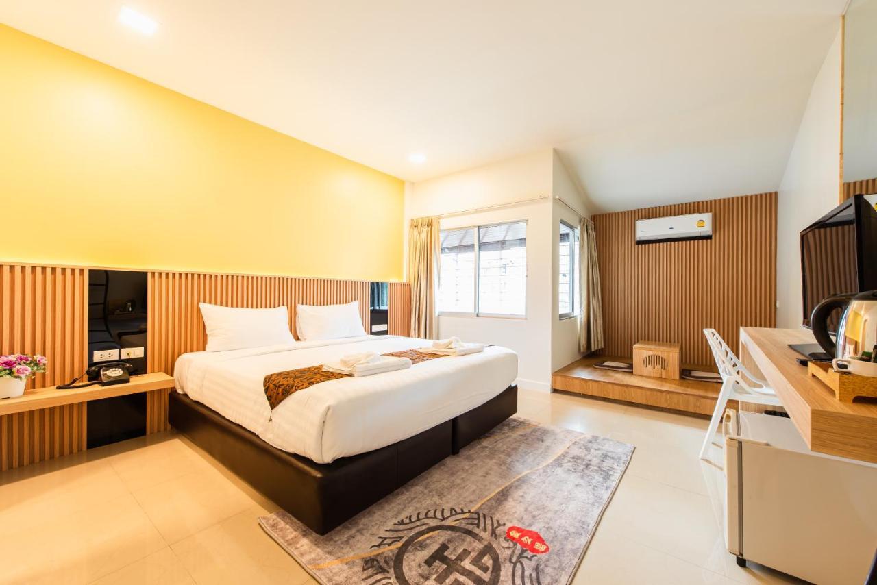 The Golden Ville Boutique Hotel And Spa Pattaya Bagian luar foto