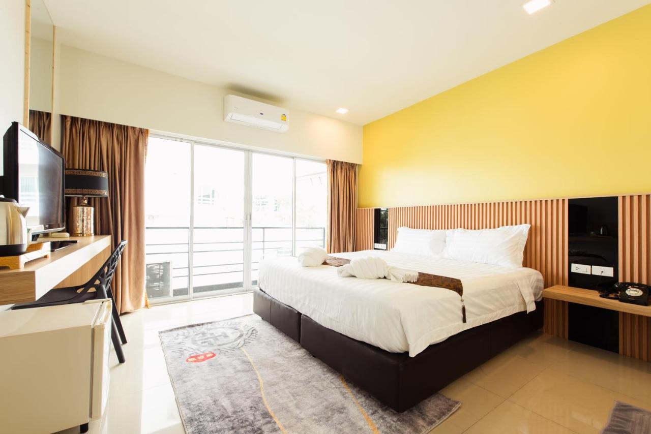 The Golden Ville Boutique Hotel And Spa Pattaya Bagian luar foto