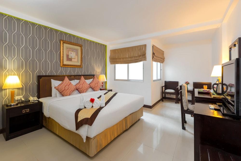 The Golden Ville Boutique Hotel And Spa Pattaya Bagian luar foto