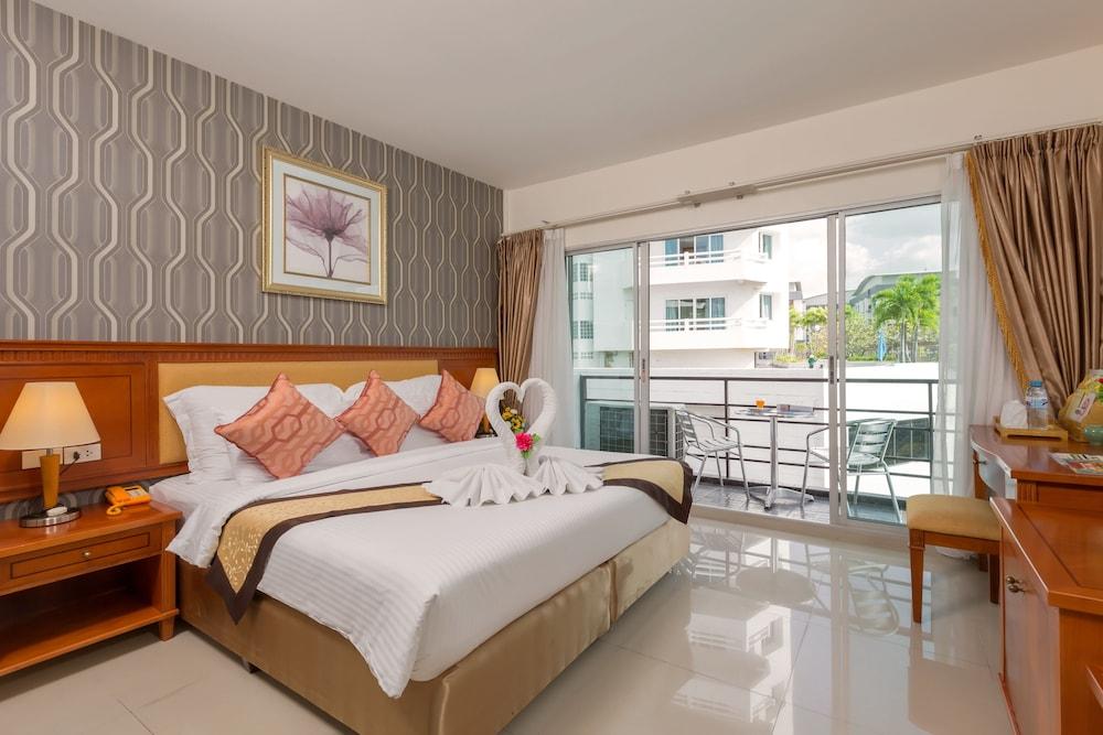 The Golden Ville Boutique Hotel And Spa Pattaya Bagian luar foto